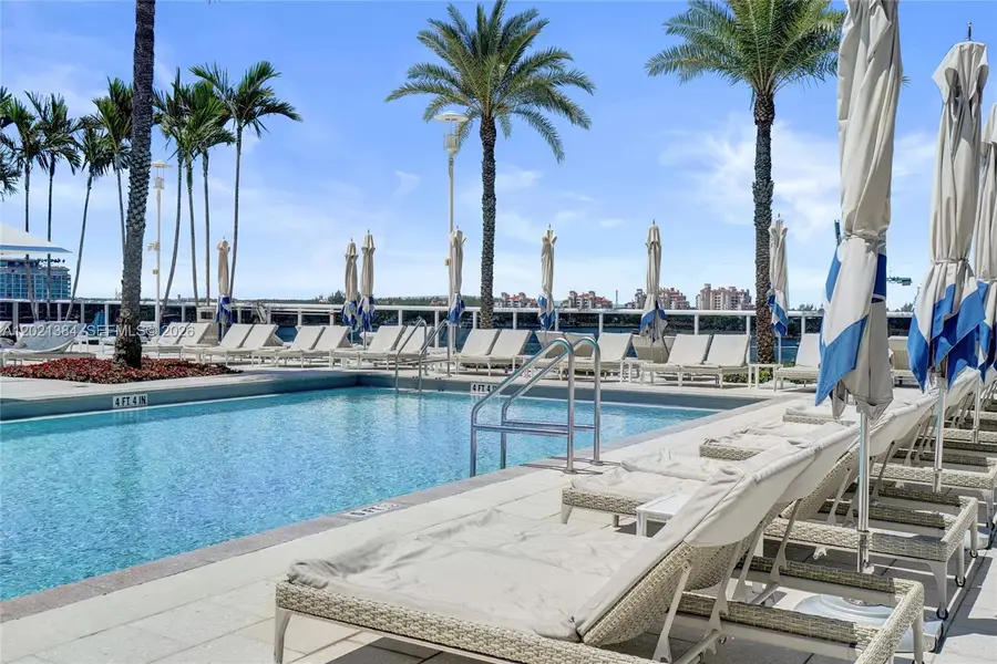400 Alton Rd #PH11, Miami Beach, FL 33139 - #2