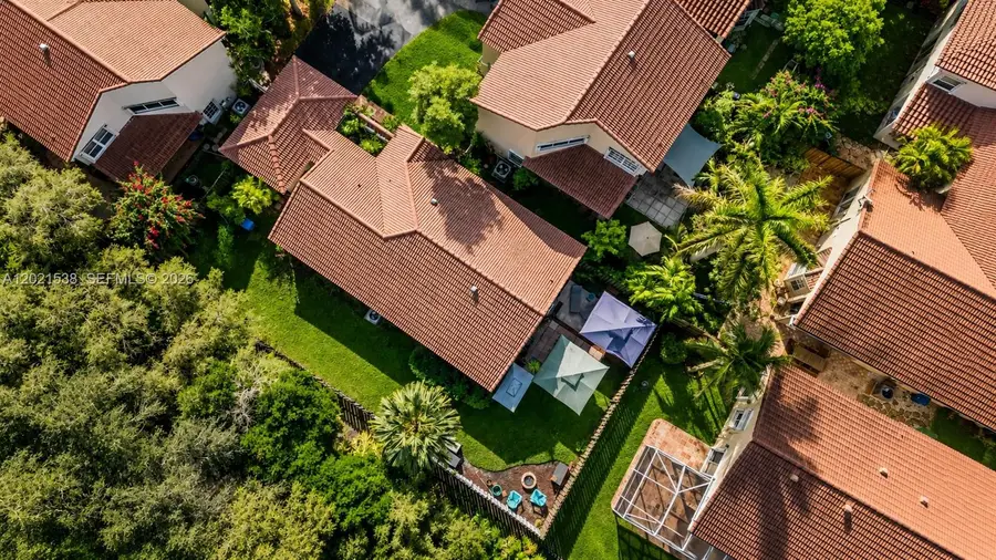 1327 Seagrape Cir, Weston, FL 33326 - #2