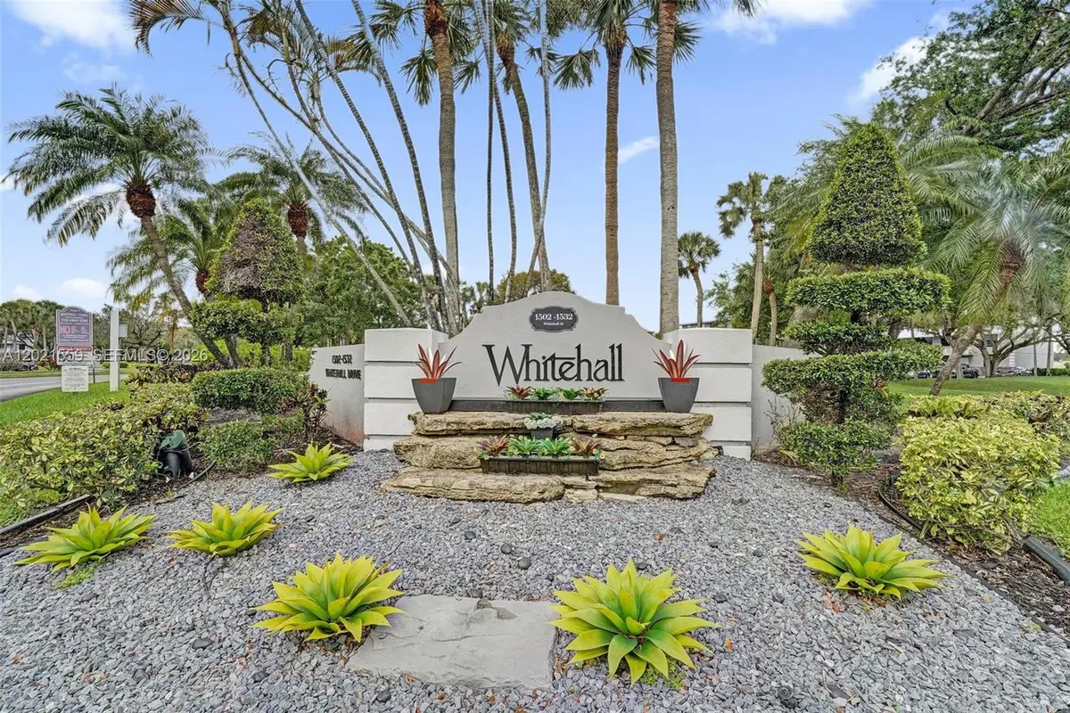 1502 Whitehall Dr #305, Davie, FL 33324 - #1