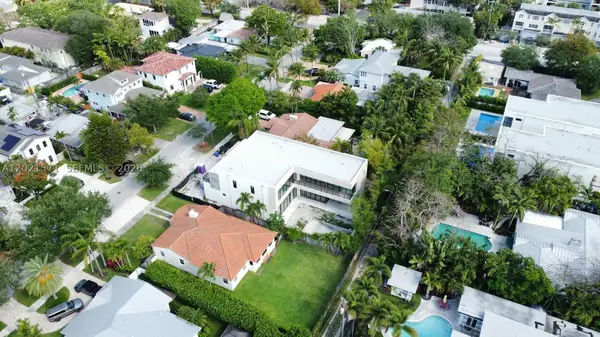 528 NE 13th Ave, Fort Lauderdale, FL 33301