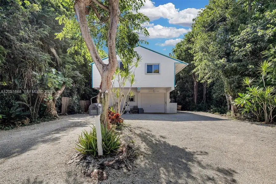 323 Bay View Ave, Key Largo, FL 33037 - #3