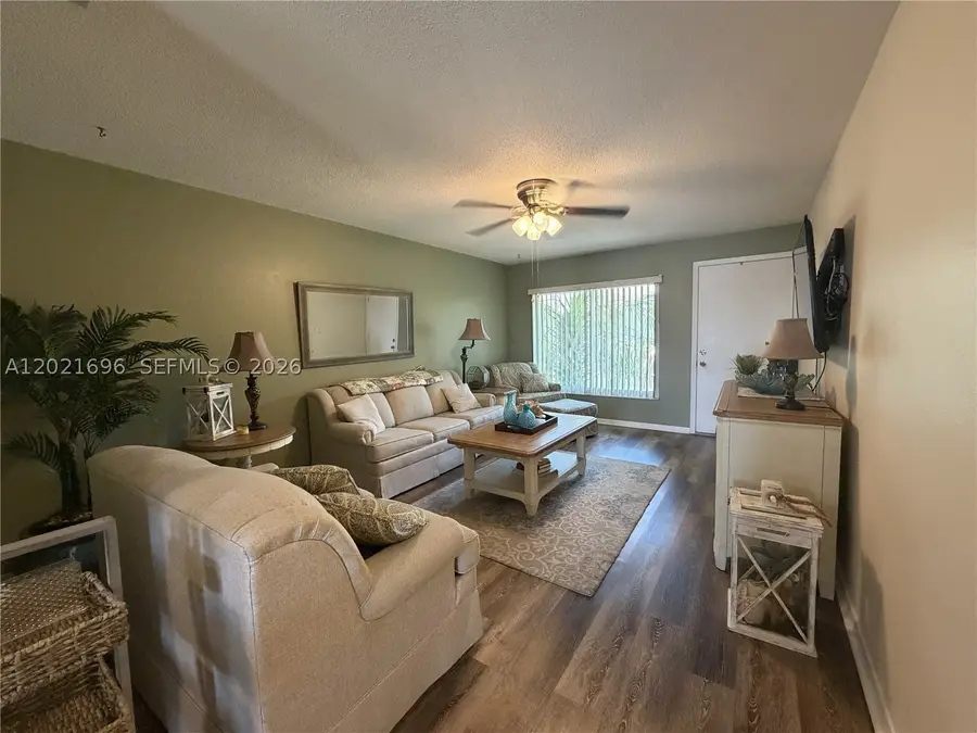 204 S Anoka Avenue, Avon Park, FL 33825 - #2