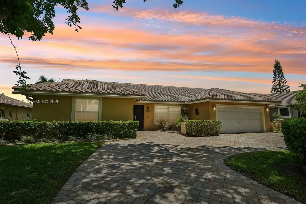 483 NW 107th Ave, Coral Springs, FL 33071 - #1