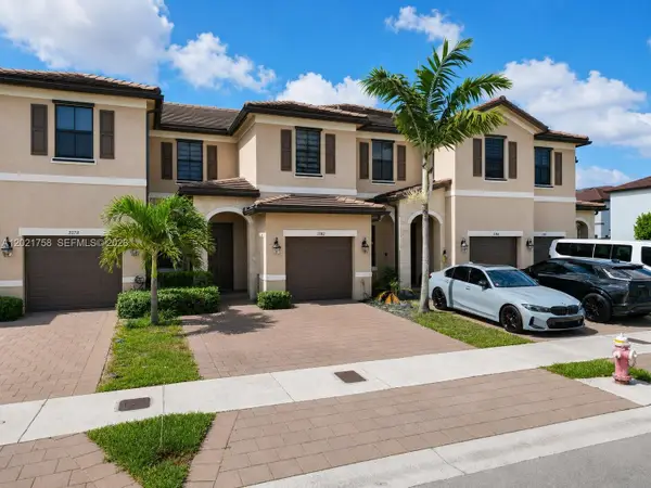 3382 W 104th Ter, Hialeah, FL 33018