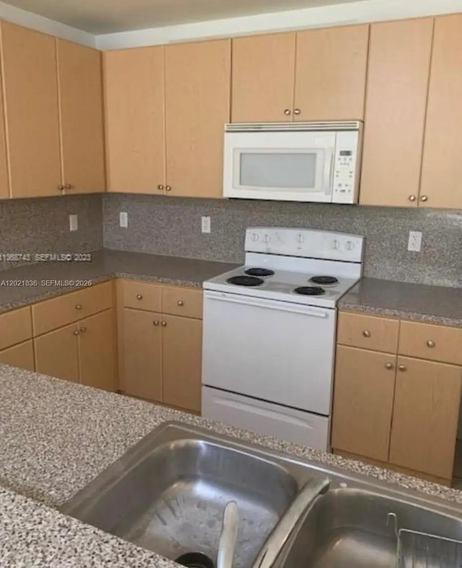 22631 SW 88th Pl #5-18, Cutler Bay, FL 33190 - #3
