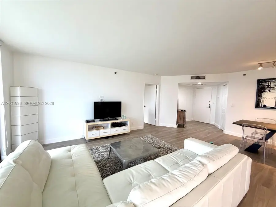 3300 NE 192nd St #1713, Aventura, FL 33180 - #2