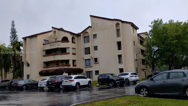 12455 SW 93rd Ter #208T, Miami, FL 33186