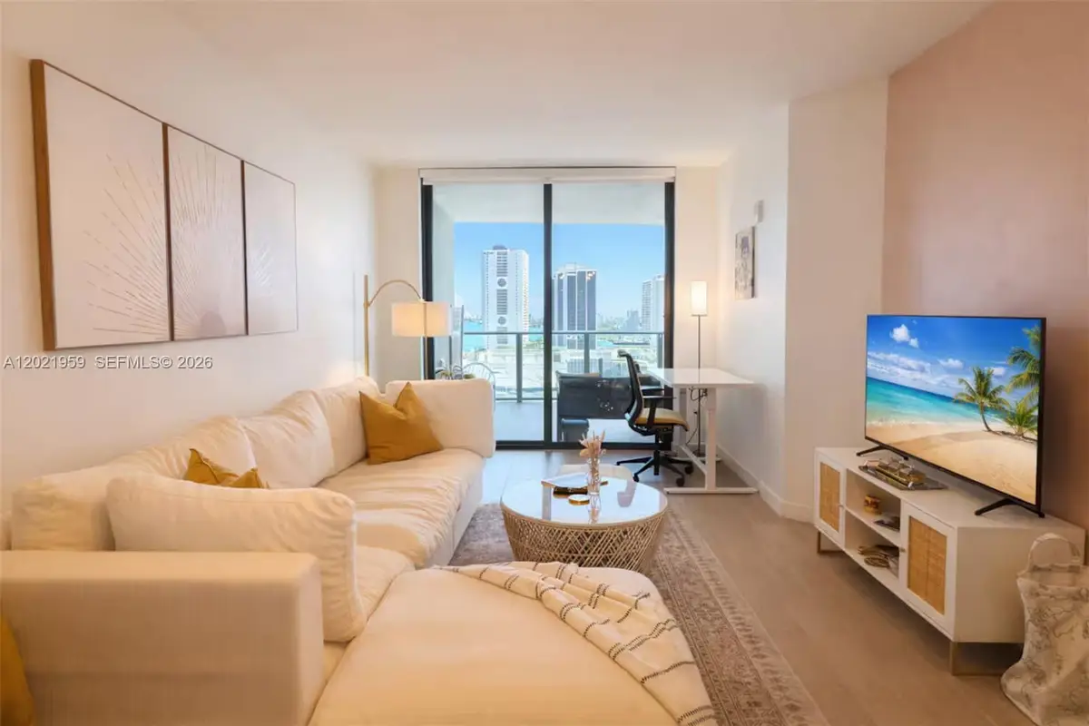1600 NE 1st Ave #1605, Miami, FL 33132 - #1