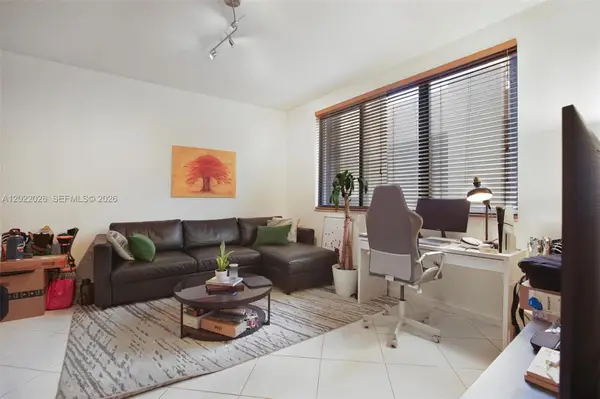 540 Brickell Key Dr #308, Miami, FL 33131