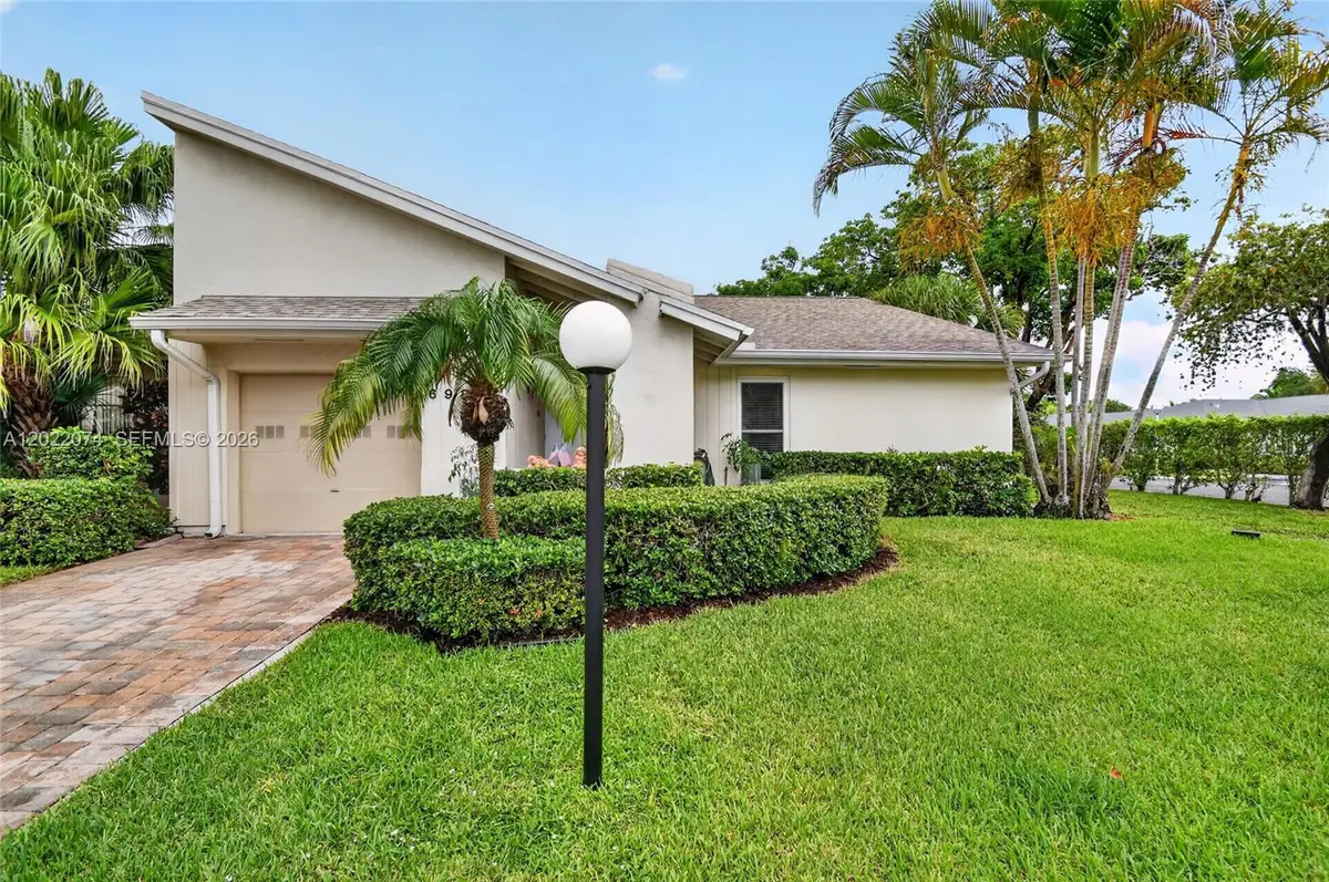 6989 Clover Ct, Lake Worth, FL 33467 - #1