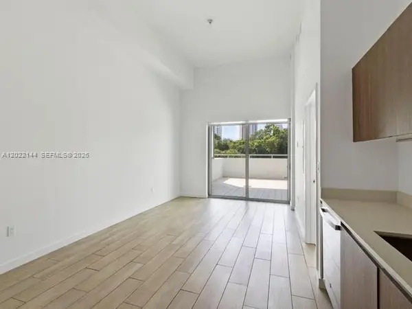 1600 SW 1 Ave #305, Miami, FL 33129