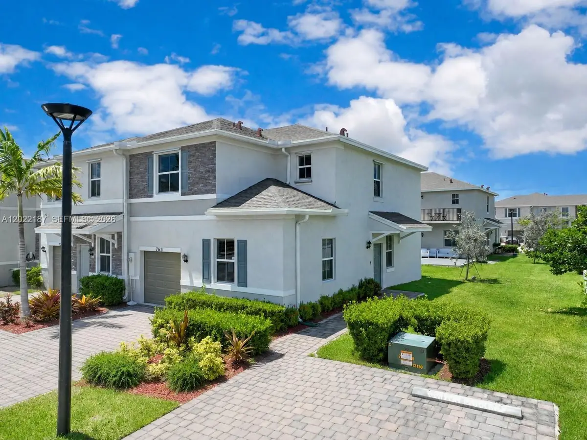 763 SE 17th St, Homestead, FL 33034 - #1