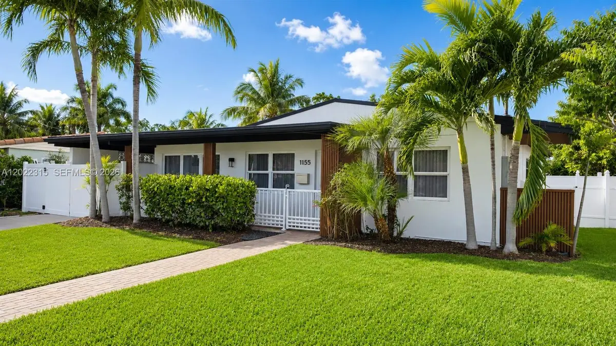 1155 Hayes St, Hollywood, FL 33019 - #1
