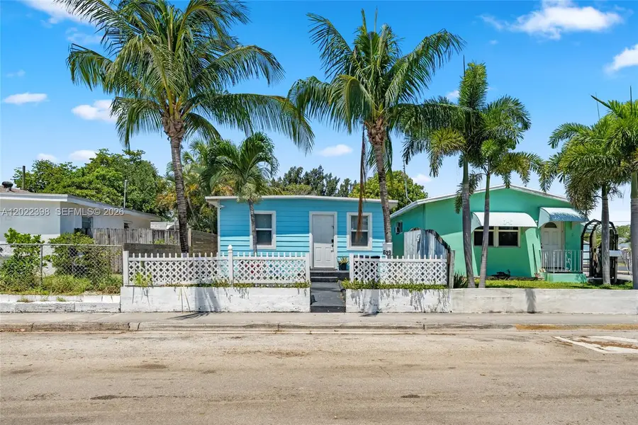 629 N F St, Lake Worth, FL 33460 - #2