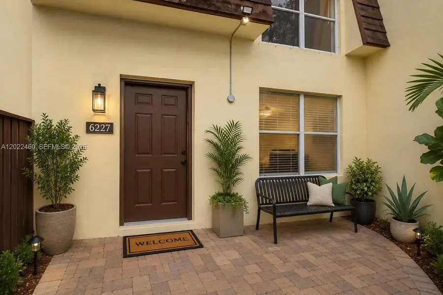 3764 SW 60th Ter #15, Davie, FL 33314 - #3