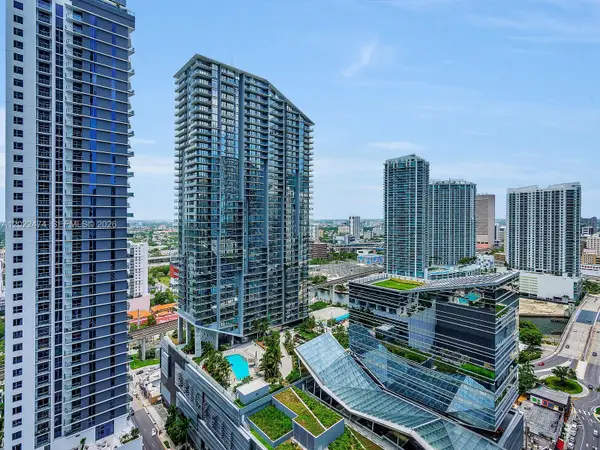 801 S Miami Ave #2310, Miami, FL 33131
