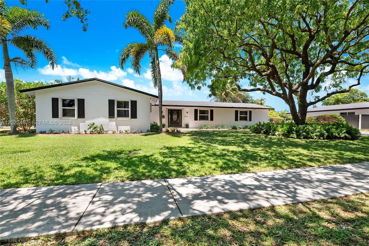 15700 SW 87th Ave, Palmetto Bay, FL 33157 - #1