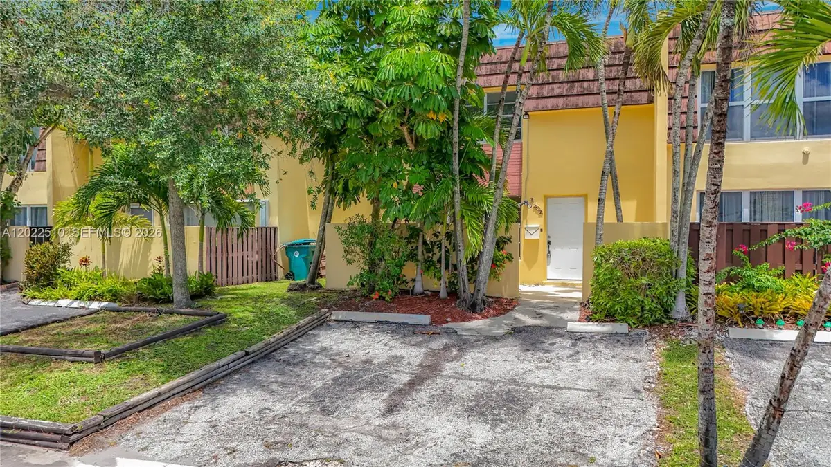 3702 SW 60th Ter #31, Davie, FL 33314 - #1