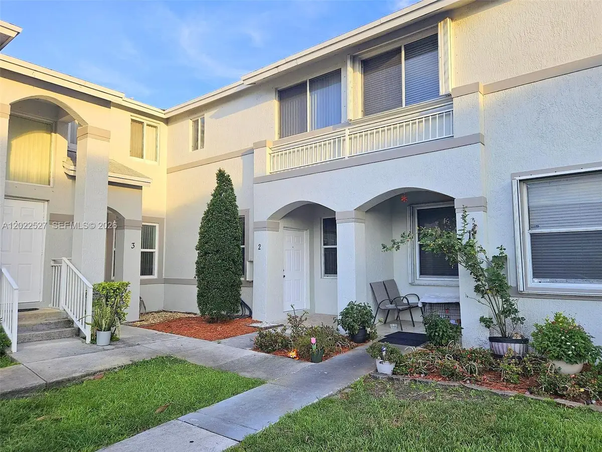 870 NE 212th Ter #2, Miami, FL 33179 - #1