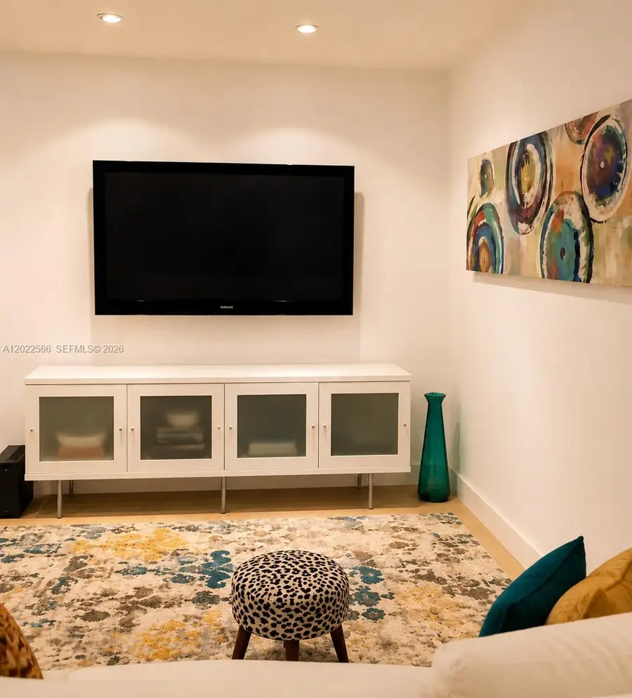 900 Meridian Ave #104, Miami Beach, FL 33139 - #2