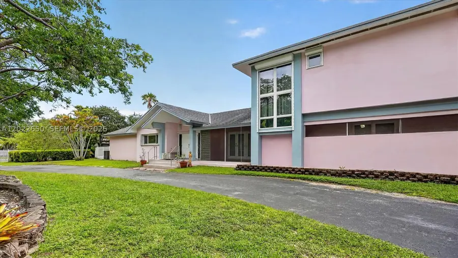 11651 SW 64th Ave, Pinecrest, FL 33156 - #3
