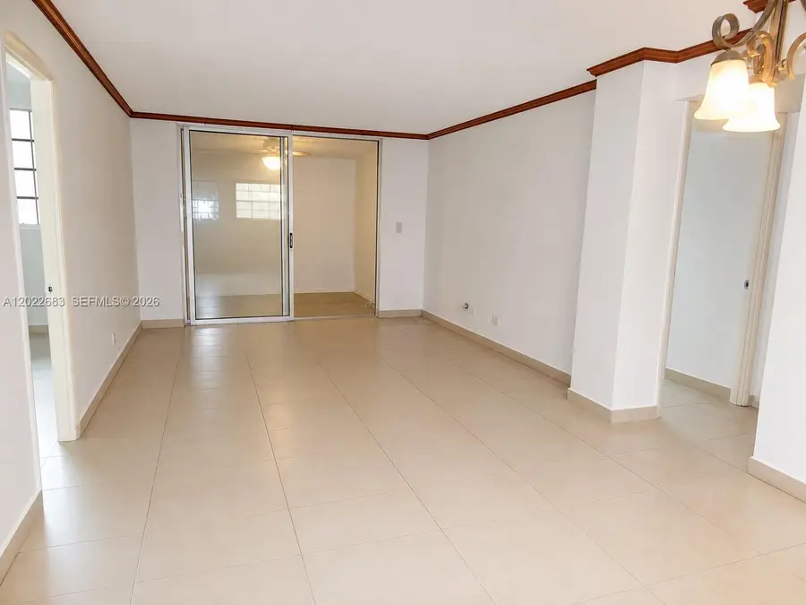 447 NE 195th St #117, Miami, FL 33179 - #3