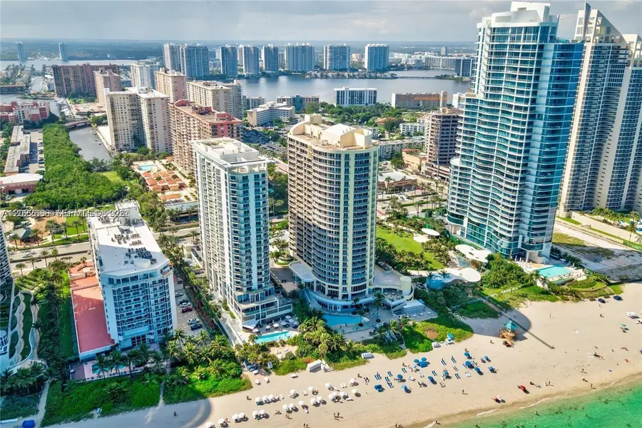 17375 Collins Ave #1007, Sunny Isles Beach, FL 33160 - #2