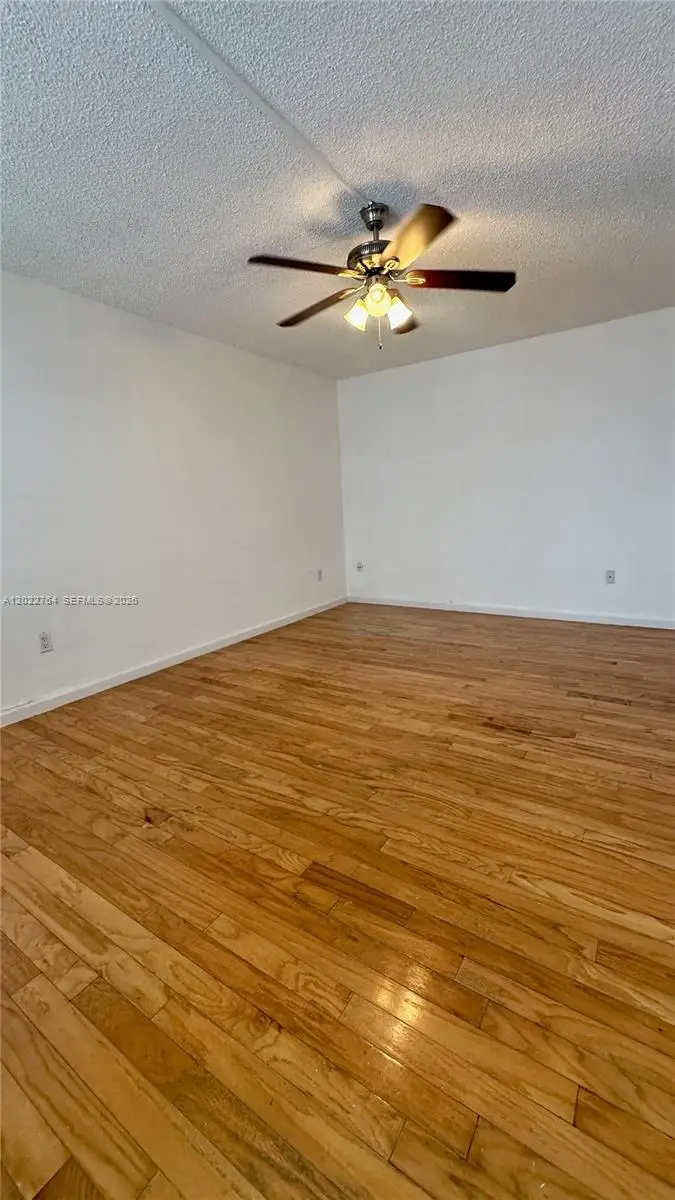1231 Pennsylvania Ave, Miami Beach, FL 33139 - #2
