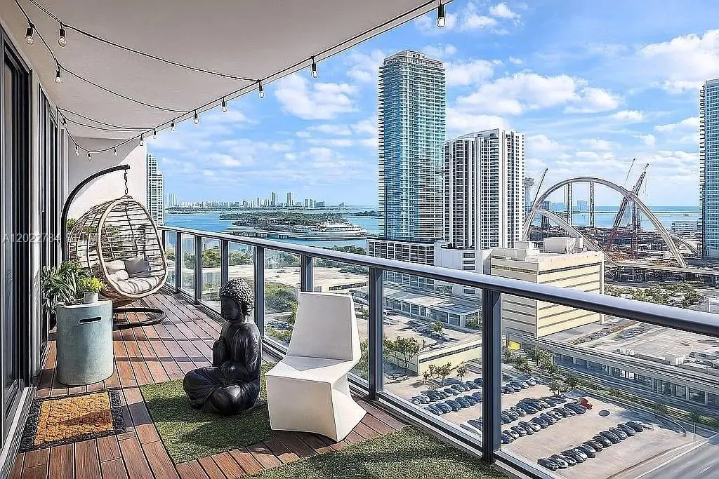 1600 NE 1st Ave #2009, Miami, FL 33132 - #1