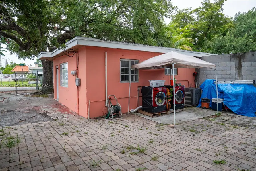 3401 NW 15th St, Miami, FL 33125 - #3