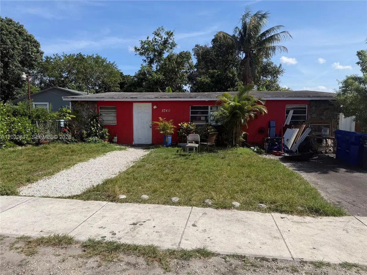 5740 Taylor St, Hollywood, FL 33021 - #1