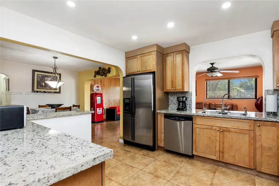 321 NW 96th Ave, Pembroke Pines, FL 33024 - #3