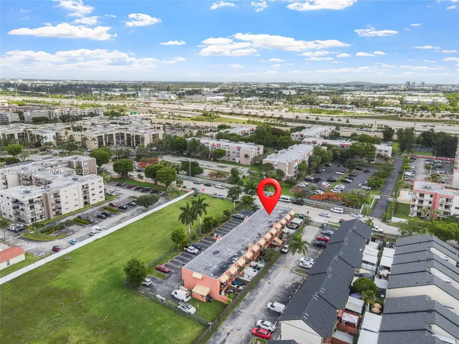 8454 NW 8th St #2, Miami, FL 33126 - #3