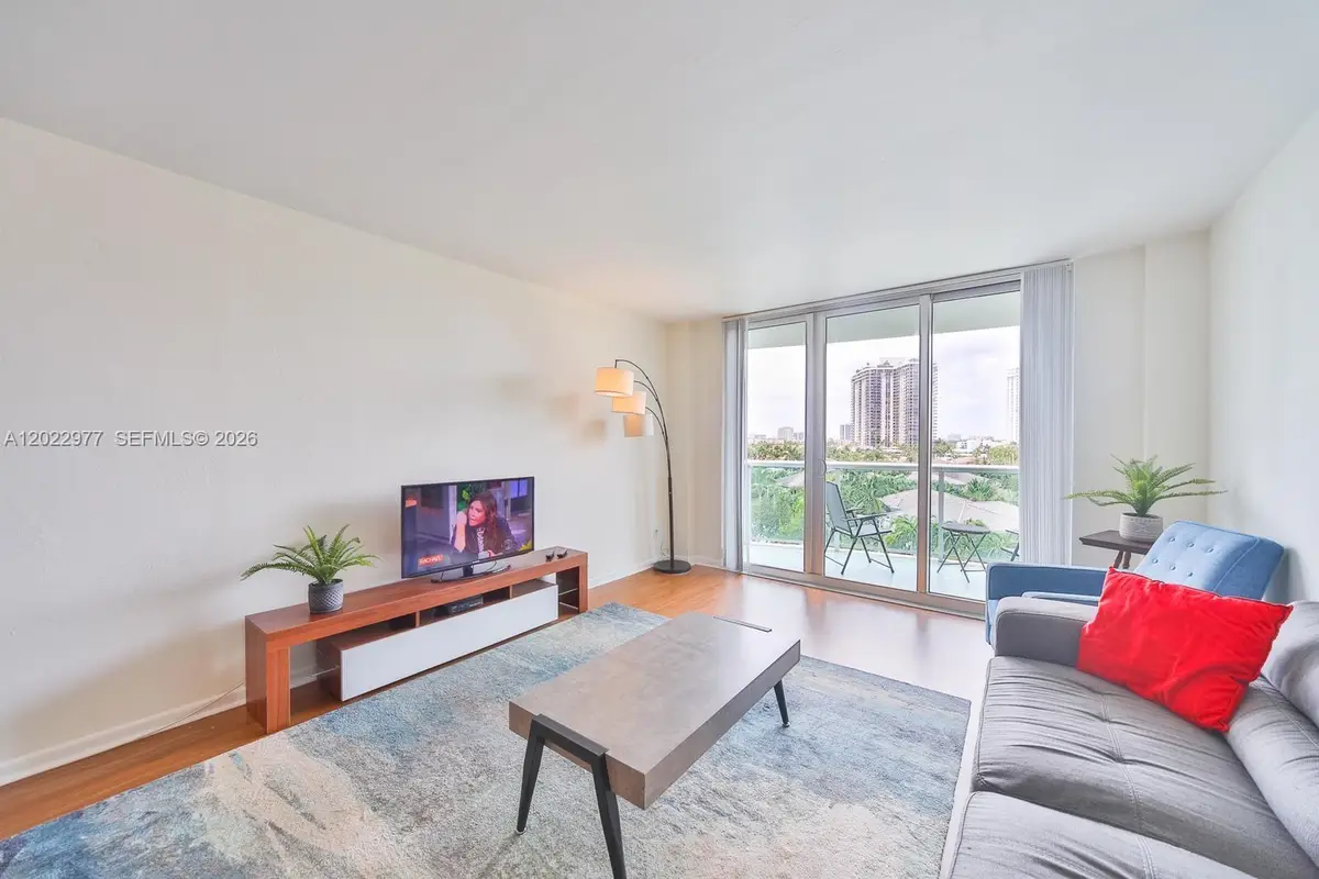 19370 Collins Ave #622, Sunny Isles Beach, FL 33160 - #1