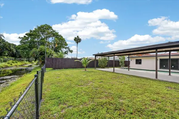 2460 NW 67th, Fort Lauderdale, FL 33309