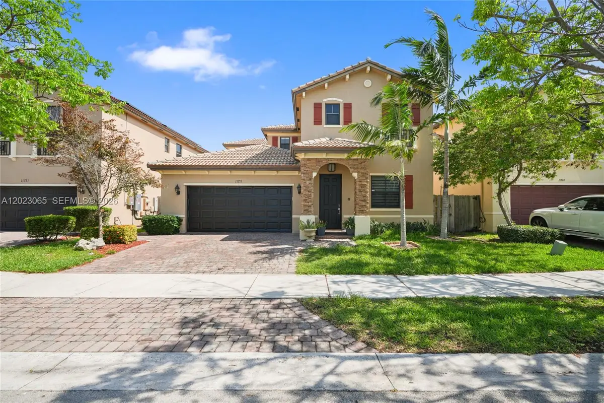 11711 SW 234th St, Homestead, FL 33032 - #1