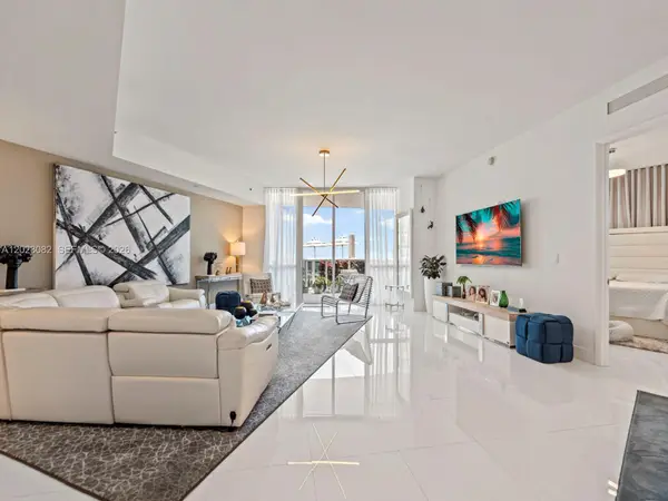 15901 Collins Ave #403, Sunny Isles Beach, FL 33160