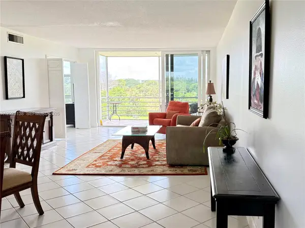 2671 S Course Dr #408, Pompano Beach, FL 33069