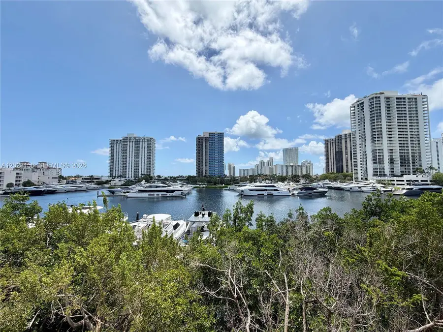 19877 E Country Club Dr #3408, Aventura, FL 33180 - #2