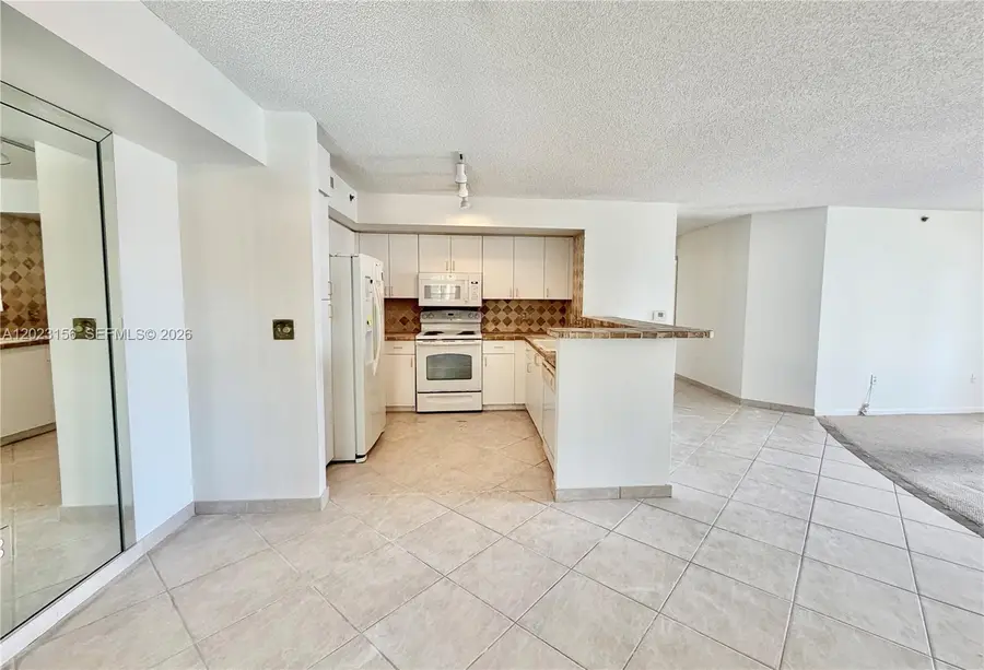 19877 E Country Club Dr #3408, Aventura, FL 33180 - #3