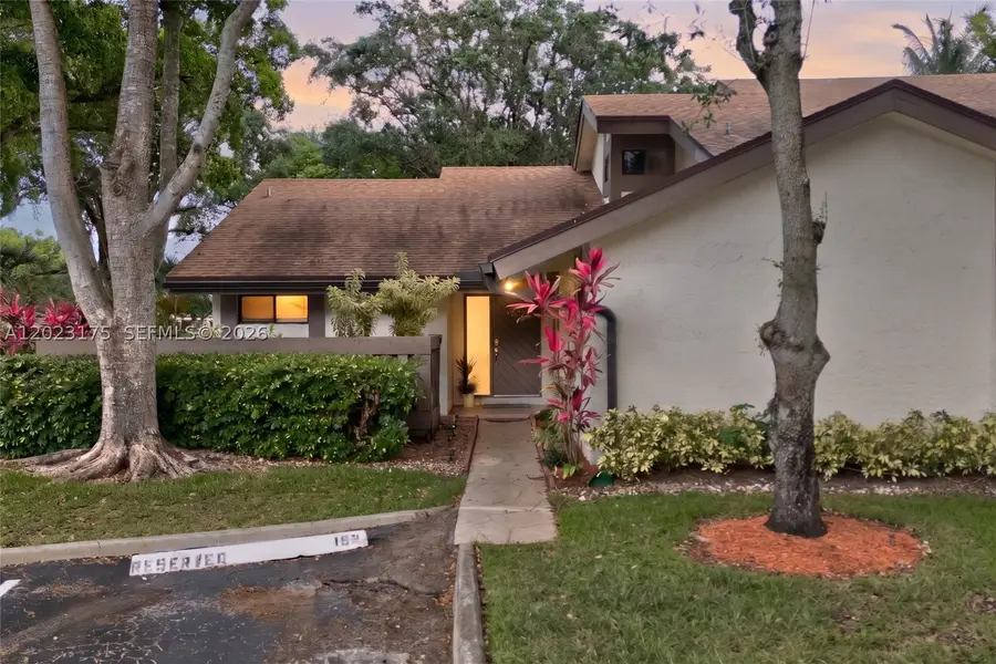 9367 SW 1st St #808, Plantation, FL 33324 - #2