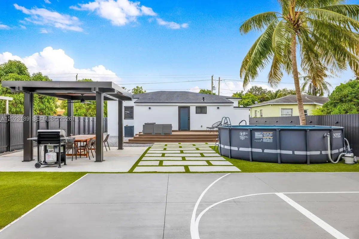 121 NW 53rd St, Miami, FL 33127 - #1