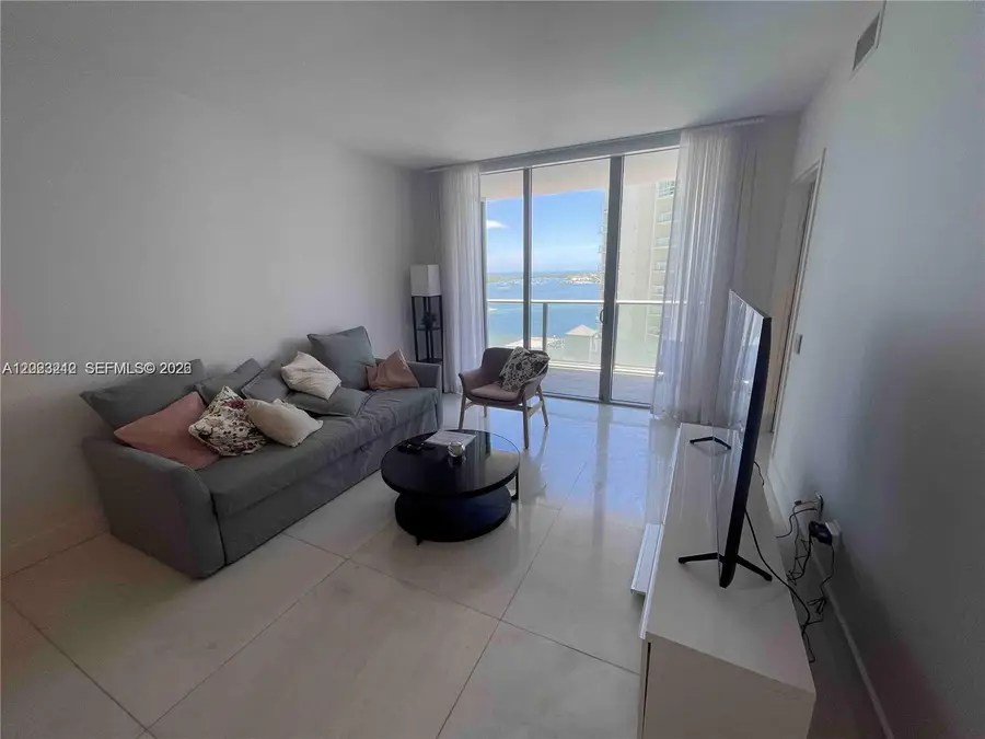 1300 Brickell Bay Dr #2304, Miami, FL 33131 - #3