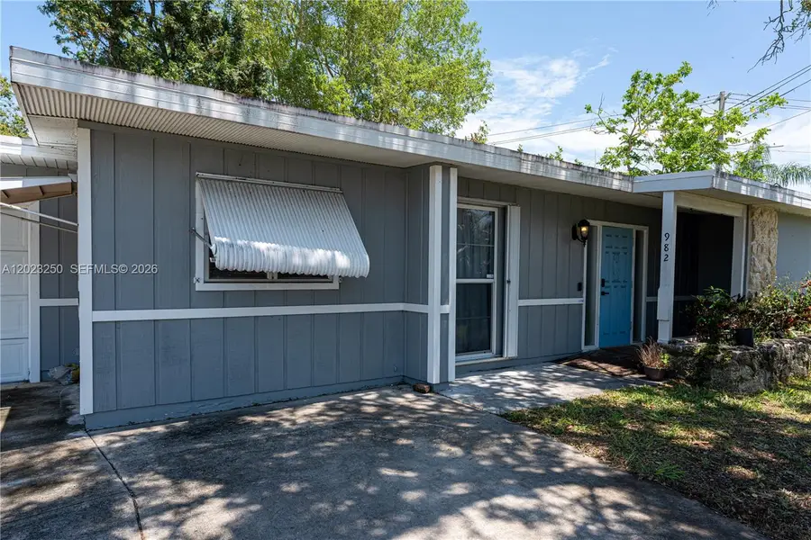 982 SW Airoso Blvd, Port Saint Lucie, FL 34983 - #3