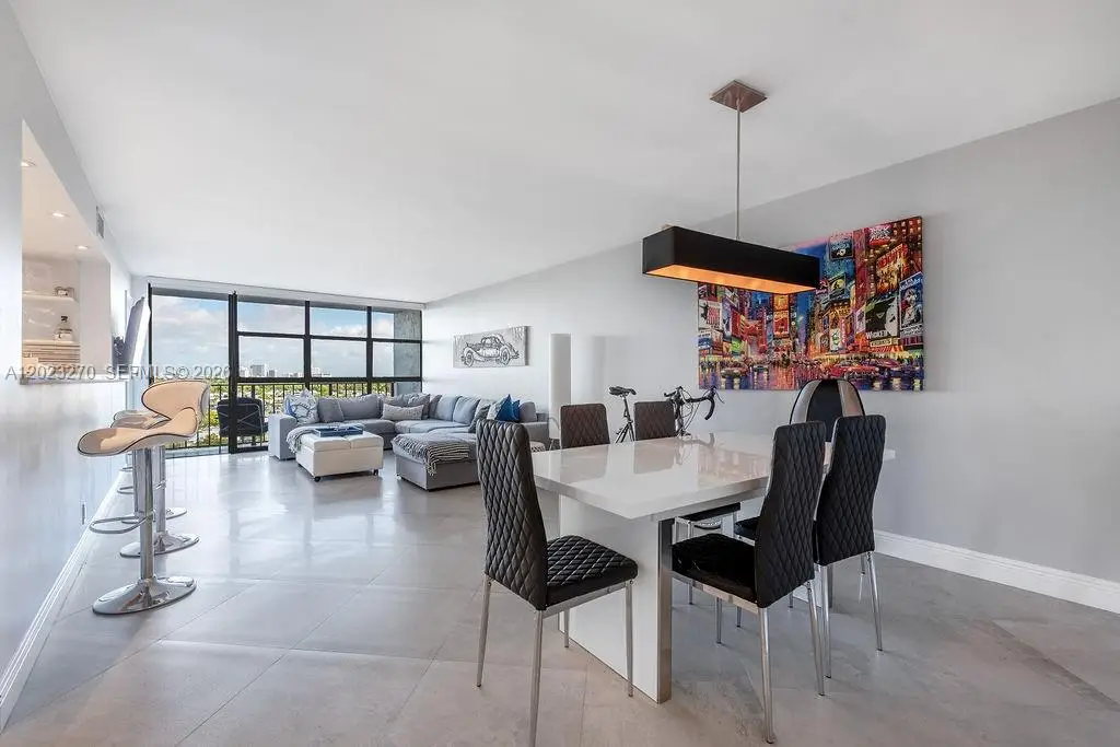 600 Parkview Dr #829, Hallandale Beach, FL 33009 - #1