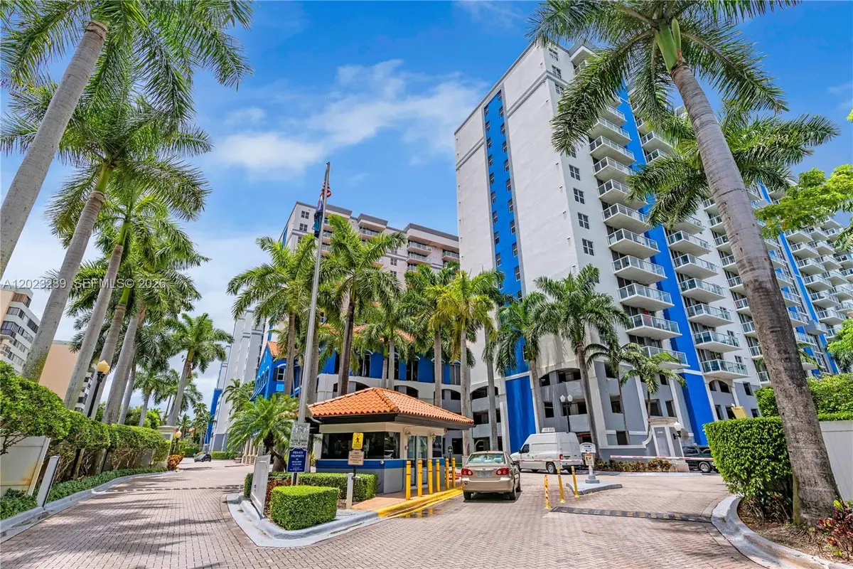 5077 NW 7th St #517, Miami, FL 33126 - #1