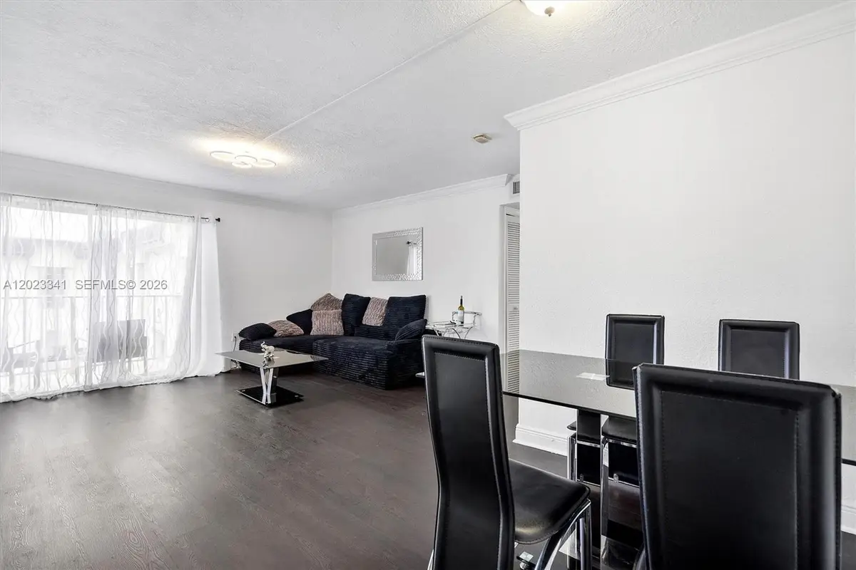 7232 SW 94th Pl #E6, Miami, FL 33173 - #1