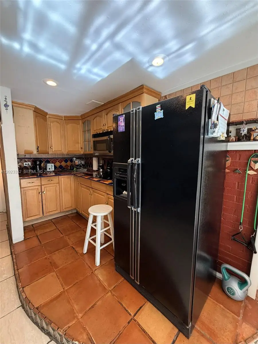 899 West Ave #4G, Miami Beach, FL 33139 - #3