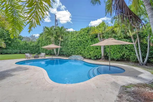 15896 SW 16th Court, Pembroke Pines, FL 33027