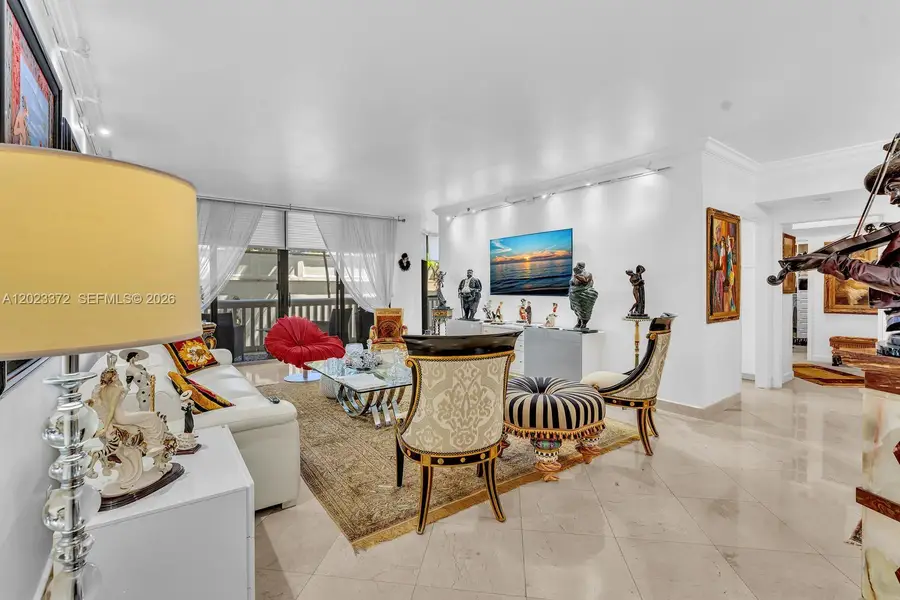 2000 Island Blvd #305, Aventura, FL 33160 - #2